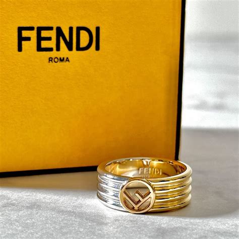 FENDI メンズ アクセサリー通販 